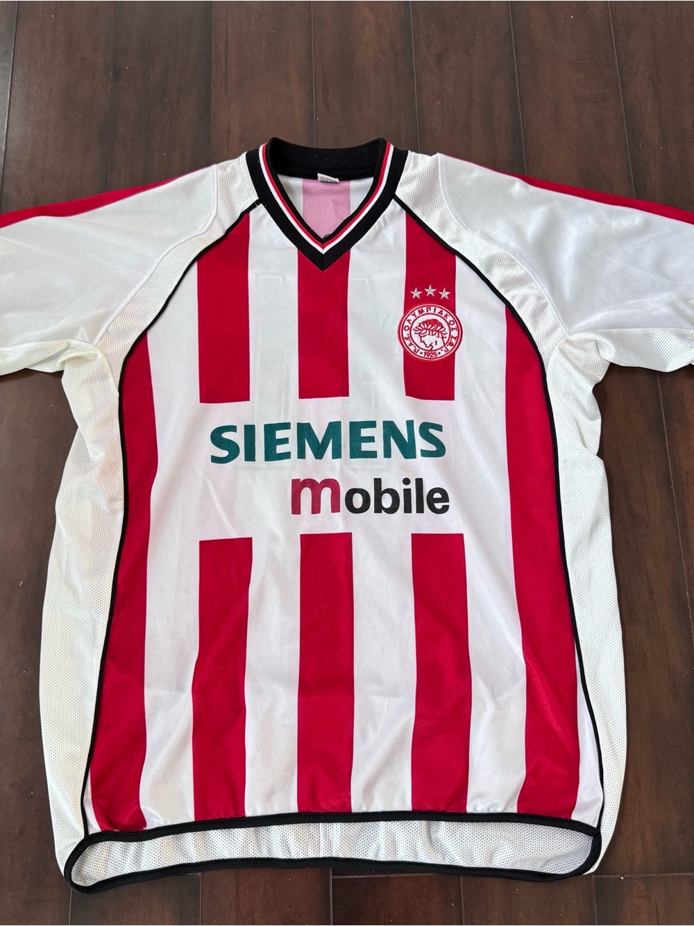 Olympiacos Siemens Mobile Red & White Soccer Jersey 2002 / 03 Djordjevic